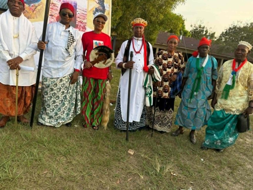 SENIOR LAWYER PAPA DORNCKLAIMZ ENAMHE BAGS AKAN TRADITIONAL TITLE