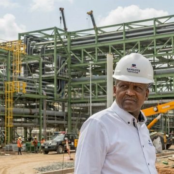 DANGOTE-REFINERY JUDGE’S ABSENCE STALLS DANGOTE REFINERY’S SUIT AGAINST FG OVER FUEL IMPORT LICENCES